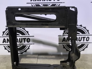 кронштейн (крепление) радиатора правый нижний BMW X6 G06 2019-2023, B58B30C, 3.0 л, 51117421884