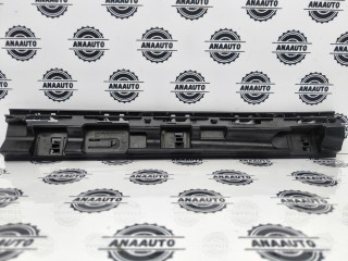 кронштейн крепления порога правый BMW X1 F48 2015-2019, 51777332330
