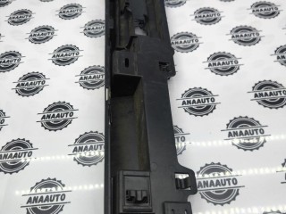 кронштейн крепления порога правый, ориг. номер 51777320208, 7320208, BMW 4 F32/F33 [рестайлинг] 2017-2020