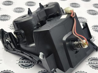 подстаканник передний, ориг. номер 51169299529, 9299529, BMW X1 F48 2015-2019