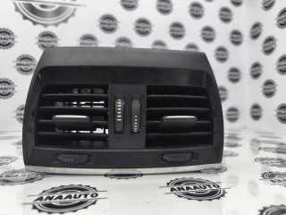 дефлектор обдува салона задний, ориг. номер 9252013, BMW X5 F15 2013-2018