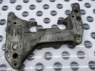 кронштейн коробки (балка кпп) BMW X5 G05 2018-2023, 9485331