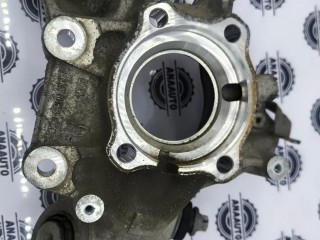 кулак задний левый BMW X6 G06 2019-2023, 6876653