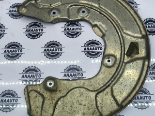 тормозной щиток задний правый, ориг. номер 6861802, BMW X6 G06 2019-2023