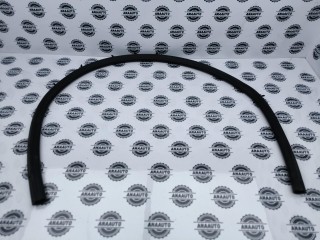 уплотнитель капота BMW X3 G01 2017-2021, 51767397485