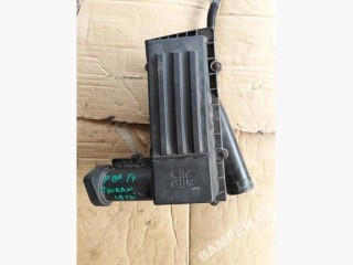 корпус воздушногo фильтра, ориг. номер 3C0129607AF, Volkswagen Passat B6 2005-2010