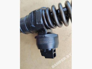 форсунка топливная, ориг. номер 038130073AM, Volkswagen Touran 1 поколение 2003-2006