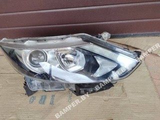 фара правая Nissan Qashqai J11 2017-2024, 10018013
