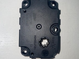 моторчик заслонки печки Mercedes-Benz C W205 2014-2018, OM 626.951, 1.6 л, A0999067402