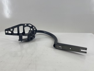 петля крышки багажника левая Mercedes-Benz C W205 2014-2018, A2057500328