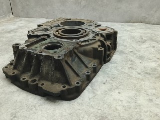 Крышка задняя кпп ZF, ориг. номер 1670949, 81321030188, 95535786, 1377182, 6085201079, 6085401169, 0196283, 42550122, 42534811, 95006154, 1315201192, 1315201193, 5001866449, 5001853421, 81321030172, DAF