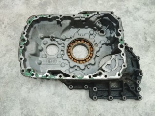 Крышка задняя кпп ZF, ориг. номер 1670949, 81321030188, 95535786, 1377182, 6085201079, 6085401169, 0196283, 42550122, 42534811, 95006154, 1315201192, 1315201193, 5001866449, 5001853421, 81321030172, DAF