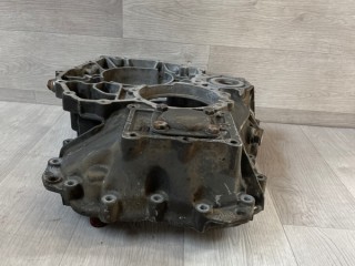 Крышка КПП задняя, ориг. номер 6093201008, 6093401027, 200500032, DAF