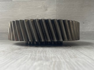 Шестерня 1 передачи КПП, ориг. номер 93190516, 1315304004, K2000391, 95570299, 81323020056, 145452, T19536, 5001848226, 1290969, 0165539, 203173, 81322020056, 195570299K, 85300019427, 0204561, T3304004, DAF