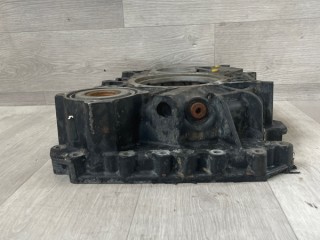 Крышка КПП задняя, ориг. номер 1315401224, 1315301223, 42534470, 42536600, 81321060223, 5001849934, 1377421, 5001848896, DAF