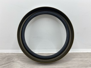 Сальник хвостовика, ориг. номер 116050, 94928, K0703744, 1528991, 1335246, 042463, 139384, 12015770B, 12015254B, 6246001, 116660, 115115, 058680, 74530262, 74170060, 186304, 300556, 40100860, K010322, 12015254, 12015770, 042364, 338728, 8101300SX, C2244, Scania P/G/R/T