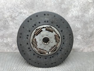 Диск сцепления, ориг. номер 200933, 1878054933, 200742, 550000, 6038, E3310001, E3310014, 177630, 18000205, 8007, 000054933, 2018001047, 504118580, 5006301448, 5801720105, 4452, TCZ1056AU, 343020410, 81303019677, 81303019679, M9130005, M9130006, CD8054933, 08015500A, 1801878054933, 43003000, SK248002601, SK-2480049-01, 1878007209, 051104, 8303664SX, 491878085641, AS06, Z41000, DAF XF 105 / 95 CF 85 / 75
