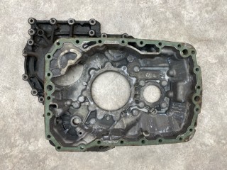 Крышка задняя кпп ZF, ориг. номер 1670949, 81321030188, 95535786, 1377182, 6085201079, 6085401169, 0196283, 42550122, 42534811, 95006154, 1315201192, 1315201193, 5001866449, 5001853421, 81321030172, DAF