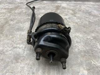Энергоаккумулятор, ориг. номер 4M5112B579CC, 1686002, 09147901, 9254811510, 1365122, 07657000A, 570304, 091479, 81504106922, K007683, II37468, 02062424151, 02062424535, 20813E, UNBC0043, 021207117940, 21183, 36504106003, 0501317127, 2505084, 558053, 4M51128579CC, 4M5112B579CB, AFH7055, EAM022, 9254610310, BK8506113, BK8506115, BK8509535, 02062424220HF3, 8ET009142831, 7516172, 0891023, 05BCT2424G07, S300271, AMMA774, XAM4038, 1352840, LVMA367, 722184300, QM810, QM870, LMF124, MAFS226OE, 881216016, V25721022, DAF XF105