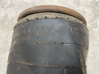 Пневмоподушка, ориг. номер 1529833, 0388165, TRL1068, 1697678, SP55836K01, R836DFSK1, P10836C1, RML7947C1, 34836C, 836MK1, 1R12712, SA520061C, 9008361SX, AU34836K01, SP21006014, ST836CS01, Z12727, MD1836K01, 3836K, E5508363, VL0601040, K00101836C1, WBR08361K, 788361C, W01M588722, ED1836K01, MP083601, KG8361NC, 20836, E0008362, 1DF2511, MX8361K, 1836K01, KG8361NP, LC836SK1, AGA8722, V1DF2511, MLF8060, 1600836CS01, S44836C1, WBR08361KPP, FT34836K01, P10836C, K8361CPL, S2290836301, ABM50731A01, 090030028, FT55836K01, 5836A1P01, KG836NC, 08405273A, LT73300310038, AS1440, D13B32, 9518127120, 08405243A, 8836C, 0270724, 1T17AR4509, 56624350003, 040106106290, 040206101210, 040606106100, M1836K01, MD183601, 388166, DAF XF105