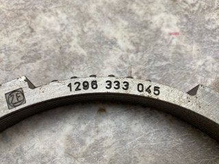 Кольцо синхронизатора, ориг. номер 1296333045, 195531084K, 95531084, 95530648, K2000038, 119085, 119172, 0769174091, T15084, 2169330354, 351001, 81324200236, T3045221, 0002630534, 81324200338, 1297333137, 42532826, 7982226, M057379, 1316304170, AHE0534, 42575697, 8313772SX, DAF XF