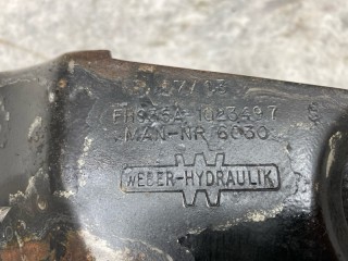 Замок кабины, ориг. номер 81618516030, 383122, 68444, 8195, 200022, 383126, 81962100091, 974912, KK0005, M4733001, MANDH002, R22801, SK475001001, 021032, SEM8195, TD0657081, T02193002, WW5606001, 81618516032, MAN TGX 2007-2026