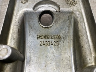 Крышка КПП, ориг. номер 1549549, 753141, 2433425, Scania
