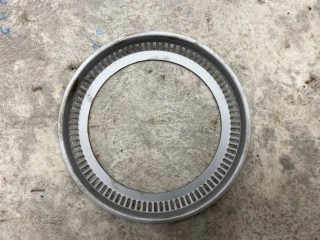 Кольцо ABS, ориг. номер 075096, 57059, 06610400A, 1030580, 8300781SX, 790005D, TR2509013, SK343001801, M2233269, 940001001, OR835001, 931149, 4029106300, 107442, 04029106300, 90241001, 75096, 4340497100, 031302408500, 434049710, 727256, 1030584, 835001, 000019618, 14865000, SFEX0001, 36426, 183269, SAF