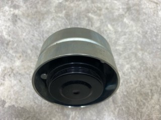 Обводной ролик, ориг. номер 2163128, APV2812, 050498, T36528, 70472, 541425, M6412010, 062052XF1050, 40127, 05301E, 10013500A, 1811819, VKMCV57003, 8122014SX, Z40293R, 51017512, 332060001, 532082310, 331316171384, 1699240, 02130040XF1050, 542515, 901230, F182042, G170103003, RKZ1973EG, HTPDF163128, 500159, SK775000201PL, 13011035, 420033, 19030101, 130064020, BSG05615012, OR420033, 1687821, 1638696, RD04234, YS707838, RKZ1973NQ, 173072, D175, 40236, 383700, S160389, 50498, 0205649175, 059893, APV2812S, YM707838, SYL14889, 117032, 5320823100, 14340000004, ZX151188, E4721011, 780325528, W05003047, DAF XF105 XF95