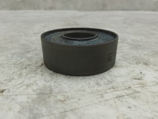 Сайлентблок, ориг. номер 100319, 050105, M7230082, 200332, 8749035SX, GK1204, 1371070, 11969, 53386, 45035, MR1022, 10005700A, 565083, 565069, DFSB0028, 0207089, STRM16X2170, STR1202155, DAF XF