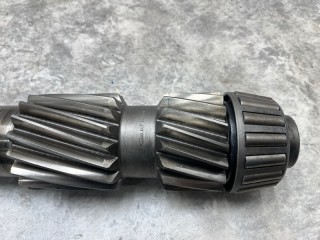Вал промежуточный, ориг. номер 1325303012, 1325303020, 1325303018, DAF