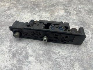 Блок клапанов КПП ZF Ecosplit, ориг. номер 0501216080, 0501219314, 1812080, 1957048, 1736648, S161134, 303110069, 95536380, T192703, KY130008, 1506338, 0693600, 10106043, DAF XF105 XF 105