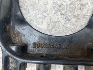 Кронштейн бака мочевины, ориг. номер 20856464, 21215914, 21134658, 20584446, 20590059, 21215913, 20584714, 20584715, 7421608835, 7421596909, 7421234177, Renault Premium