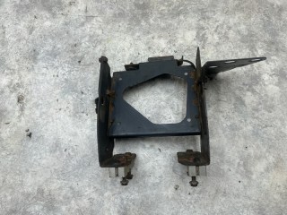 Кронштейн насоса AdBlue, ориг. номер 7420871990, 20958202, 7420775349, Renault Premium