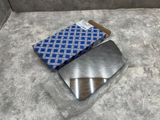 Стекло зеркала правого, ориг. номер 82359214, ZL0351037H, 8730260SX, 034397, M4300263, TV07B003083, 273332, AC82359214, 102531, 82953, 101068, ZL0351037H039H, 26403E, ZL0351039H, 50214502, 102688, 191000102099, T10867001, 14818980A, VOLMR038R, 23520E, M4300257, ZG0282359214, ZM0582359214, S095207, 26418E, 107942, 1501020512, 7408539, 78J0005H, 47411014, 5116349, 785H, VLMG0004, 82953MKR, VOLVO FH FM