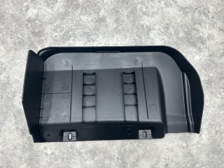 Крышка ящика АКБ, ориг. номер 21924924, 23417998, 7421924924, 20842821, TV05C036001, TD0851036, 18300472, SK468002701, AC20842821, 79030, GK129749, 8719015SX, SP40230020, 220017, GK129755, AC7482525615, TD08510360558016, 100130106, RNBODY176, 7420842821, 0308203610, 16800BS, PRM619, 7482525615RVI, 308203610, ATD0851036, TD0558016, 6170842821, VOLBC003, 0100999, T04437005, T740048, 779J21EX, VOLVO FH