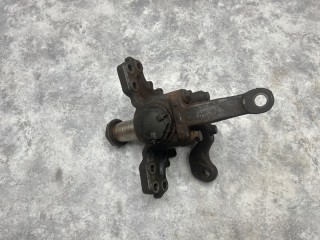 Кулак поворотный левый Renault Premium, 7420556298