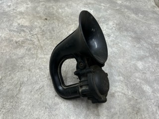 Звуковой сигнал, ориг. номер 0203042, 22054097, 23150684, 225403, 21031561, 686905, 21246652, 5010306807, 686903, 7421701326, 21701326, 21857295, 103302, 038206, 7423150684, 21404954, VO21246652OE, 5010360080, 0302390, 7422054097, 686900, 124859, 0124169, VO21404954OE, VO21857295OE, VOE21857295OE, 36000015, VO23150684OE, VOE21246652OE, VOE21404954OE, VOE23150684OE, FT90710, 8910001SX, 194693, 8DD355132131, 563274JC, Renault Premium