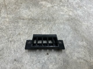 Крепление люка, ориг. номер 10043565, 6767802, 8260001, 82600013, VOLVO FH