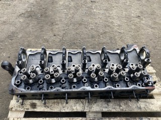 Головка блока цилиндров Renault Premium, 7422083486
