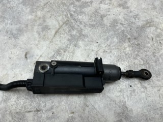Цилиндр клапана EGR, ориг. номер 51081500044, 51081500039, RM05276, 97679, PN10426, 0962665, 325514, CMB451500, 248620, 179606, 510815000443, MAN TGS 2007-2026