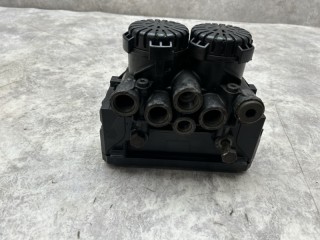 Модулятор Задний EBS, ориг. номер 81521066050, 81521066042, K000921, 81521066046, 81521066026, 81521069050, K020024N50, K020024, K000921N50, K020024N00, K020024X50, 81521066017, 372172, 354154, 81521069017, 354142, 949931E, R17020024, BK8500943, 81521066060, 3400092150, 8519819SX, 1404010388, R21512, 0966112, 05544VLT, 03409002, D66RK025A, S300281, MAN TGS 2007-2026