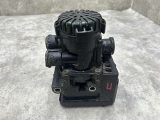 Модулятор передний EBS, ориг. номер 81521066025, K000913, 81521066049, 81521066047, 81521066041, K021204, K021204N50, 81521069049, K021204X50, R21511, 949945E, R17021204, 372173, 81521066016, 354099, 05762VLT, 5230292192, K000913100, K000913181, K021204N50RDZEN, 354091, T202784, K000913N00, 81521069016, 8519823SX, MAN TGS 2007-2026