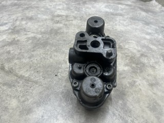 Кран тормозной 4-х контурный, ориг. номер AE4528, II37464N50, 1612054, 2322504, 1607416, M7100130, 09412901, S300033, TT0314005, VL0401104, 35150230100, 18021528, 05164VLT, 74497, 247302, 570210, 650205, 094129, 8519430SX, 73304300, 05061556, 01115030, 45267, KR402043, LT11100110012, 2473B, PN10035, RT06020, 9412901, 35150230180, T03571001, RX0314005, 303020022, 8970177604, 11564150, Z10119, 24317E, SK317004801, II37464, II37464004, 0502022, 08467000A, R18021528, 06452800, 1404050567, VL130010, 580007051, 0314005, BK8507302, 3450408870, 949107E, 5061556, DAF1612054, 0130678, DW33257204, DW33257206, 247302WOS, DW33257203, DW33257205, DW33257207, DW33257208, DW33257202, DW332572, 3304300, K000390, 01115042, KR17035, II37464N52, R21052, 23225047, D255, DAF XF105