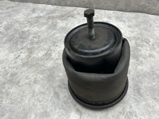 Пневмоподушка задняя, ориг. номер 4882, 81436010151, 81436010176, ABM54127B, SA520187, SP554882, P104882S02, 3448825S, LT73300310062, R4882D01, Z12723, K001014882S02, 724882S02, RML75993, 4882N1P01, MAA4305, LC4882W01, MAA3653, 81436016065, 366404, FT554882, 9048820SX, AU344882, 34882P, E5548820, MD14882, 35494, T00704882V1, SP21022010, 090030006, ST4882S, 12212A, MP488230, 1R10702, KG4882NS, 74882E, VL0601053, 08424970A, 1DF162NP, 81436010181, FT344882, WAB1109TI, ED14882, 040606106930, YP4882N1W, MX4882P, 34882, WBR04882M, 0710488200, 70070122, 261060, AGA9716, 344882S, 14882, 27104005, ZX35488201, LT73300510062, AS067A, 424882S02, YP4882N00A, P1488C, 84882P, V1DF162NP, 566203502, S2294882101, US24882P, 14172007000, E034882K05, 94882, 1304882, MLF8136, S44488201, MLF7136, 08424910A, W01M588355, 0802020965, 040106100930, 5002030116P, P104882S01, A10488201, 94882P, 0204882S01, 0530012, MAN TGS 2007-2026