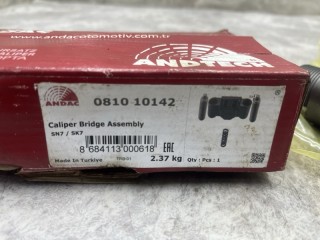 Ремкомплект суппорта, ориг. номер 32301041, 1162, 56152, 15513, E5700026, M2910167, E5700038, EIC0101017, 10034007, 081010142, 31120E, 1536, 34600047, ECKK172, WS10008022, CP9012592, 99902772A, 81010142, BK1600603AS, 0958221, 160100315, SP05010240, 1042, SP05010380, 8510434SX, 3047, 101953, STK1042, CT5628, T08738004, 101M016, 525528, SOL1743, KM101953, BK1600606AS, S300238, 4K0422, 75603, GTK1989, 101M053, KM101153, 10034055, 310142, 600606, 3556022, KR60031R, 1535, 3508004, 421136, 97311CS, LT52300210071, 1001040584, 101199, 36300038701, C801050, 160100040, TM1213503, TM1215513, R50076, SK330008702, 3F20020454