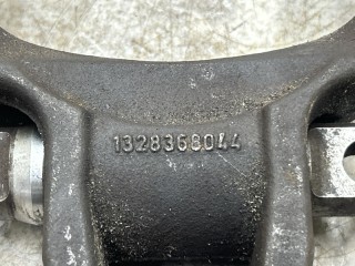 Вилка сцепления, ориг. номер 1860299, 3189600004, 1328368044, 1328368033, 81305600068, 1328368047, 1745237, 81305600079, 81305600078, 1328268012, K2003359, 020464, 68002, 15089, 340203, 81305600085, 1956924, 0523143, 141446, 340211, 1328268013, 42563674, 340201, 1686643, 1788984, 40541, SK253000301PL, SK253000301, SK253001501, 10106, 8309124SX, RY0930059, 95535403, 21100003, 42558367, 1896797, 81305606024, 1328268011, 1615929, 03016310A, 340049, 5001854038, 03016300A, 81930210424, 81305606023, 81305600067, 81324110009, 550260, 81930210423, K2500656, 195535403K, 10112, 020464A, 20464, 3189600015, 25007001, S111310, 81305600079S1, 84889, 7485124651, 0204641, 8309127SX, R2110003, TRK6818, 77402, 7421624229, HTPMN600079, 42559207, 2578823, 2160473, 10007200A, 1328268003, OR125089, A0002503513, 42556654, 1328268010, 796815, 0102160, OR425048, 10029, 0102156, K2003364, 01019200A, OR125091, NLWVC003, 95535281, 42549451, 95535767, 42563308, S111311, 102156, SEM15089, 42568774, OR226024, 1328298004, 81930216024, 42569855, DAF CF XF