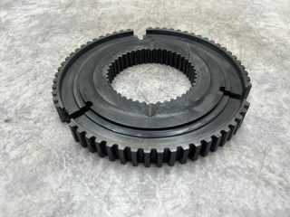 Ступица синхронизатора КПП, ориг. номер K2000180, 95534408, 1316304163, 42541902, 157228, 95531634, 0769175582, 5001864639, 81324200278, 1643382, 1316304148, 0801357, 1297304527, 195534408K, 5001864352, 42540015, 646065, 81324200346, 113407, 82324200017, 0178549, WG97252203761511, DAF MAN RENAULT IVECO