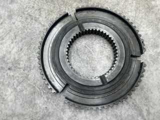Ступица синхронизатора КПП, ориг. номер K2000889, 1356304022, 1865590, 95534941, 81324200311, 155290, T22281, 195534941K, 42563274, 0000042563274, M057417, 1588013, DAF MAN RENAULT IVECO