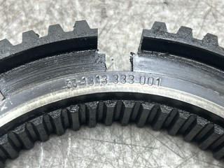 Ступица синхронизатора КПП, ориг. номер 351002, 1313333001, K2000185, 157182, 0069909, 95570993, 93163920, 81324200152, T18052, 195570993K, M057411, 5001831875, 1313333001ZFR, 20853013, 1332612300, 027340, 195570993, T3333001, 069909, 1313333001U, WG97252203763161, 113340, 1313333001ZF, DAF MAN RENAULT IVECO